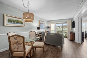 Älytelevisio, kirjoja