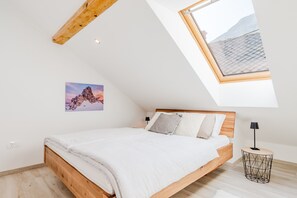 1 bedroom, Internet, bed sheets