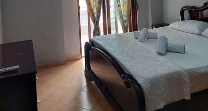 Charming 2-bedroom apartment with WiFi, AC in brilliant Gjirokastër