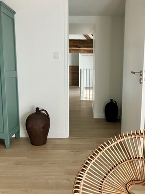 Interior - At the edge of the forest, a large gîte for families and friends. (Iffendic)