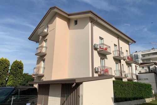 Dainese Apartments, Casa Ester