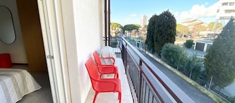 Dainese Apartments, Casa Ester