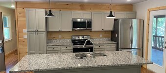 Pinetree Cottage at Saluda River Farms