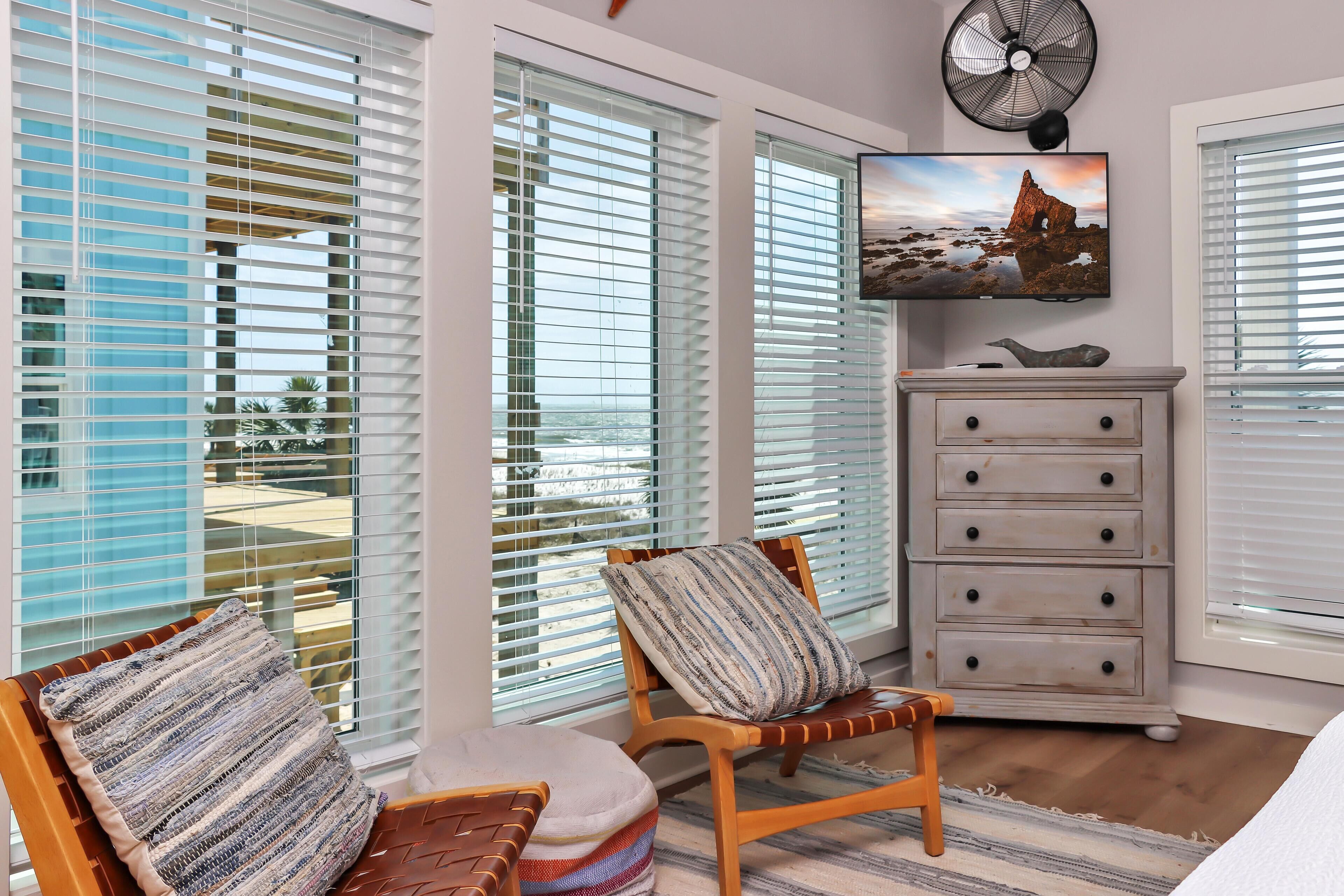 House, Multiple Beds (Sea Forever) | Interior