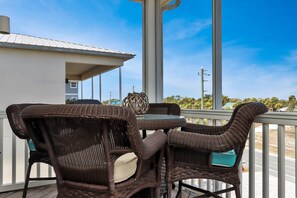 Hus, flere senger (Sea Forever) | Utendørsservering