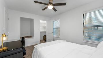 3 chambres, bureau, fer et planche à repasser, Wi-Fi gratuit