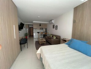 1 chambre, fer et planche à repasser, Wi-Fi, draps fournis