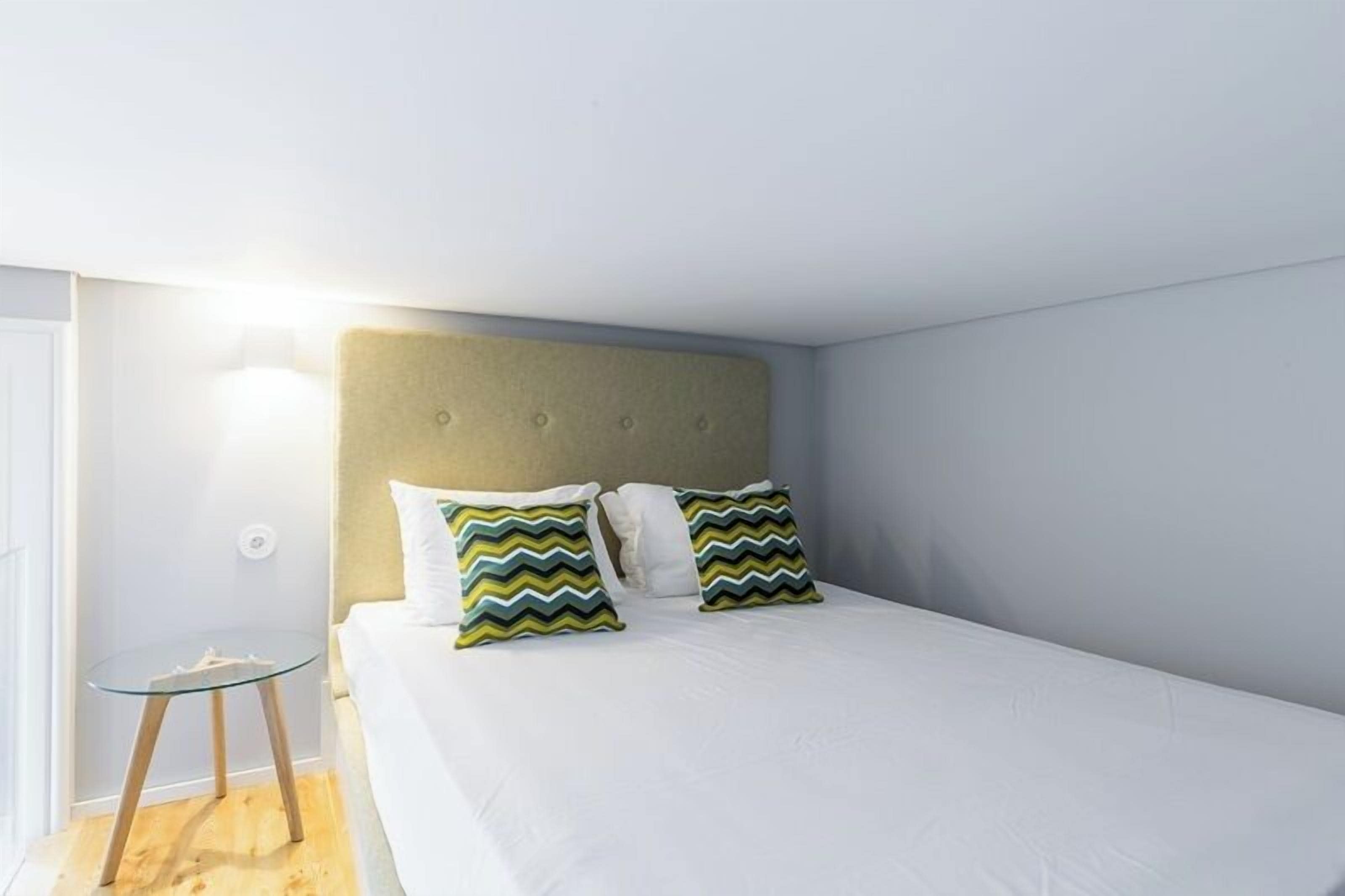 Studio – comfort | Safe på rommet, lydisolert og barnesenger (inkludert)