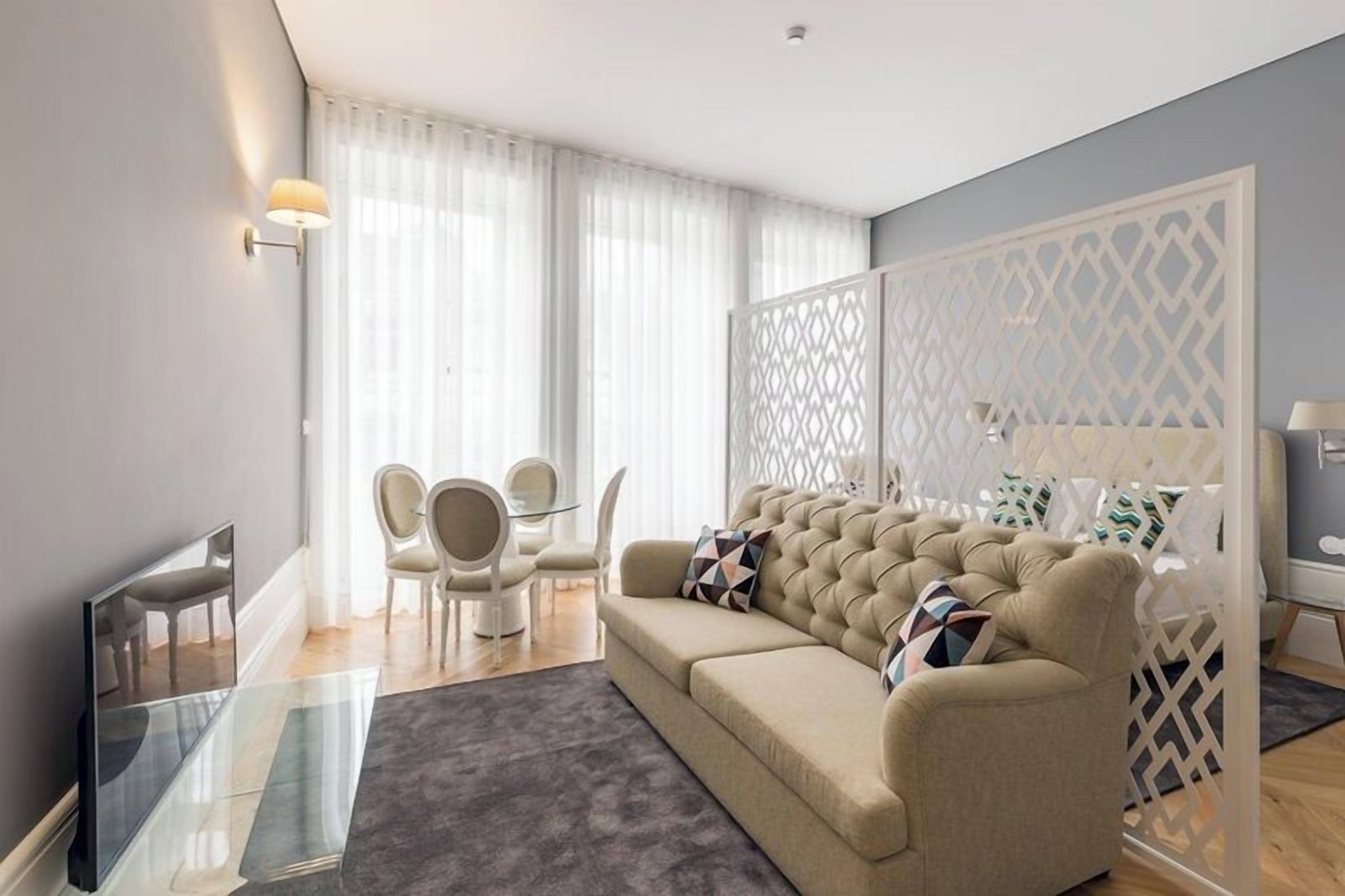 Superior Studio, Balcony | In-room safe, soundproofing, free cribs/infant beds, travel crib