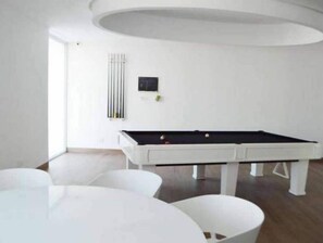 Spielezimmer