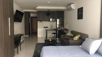 1 chambre, fer et planche Ă  repasser, Wi-Fi, draps fournis