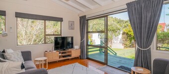 Hosts on the Coast Cooks Crib