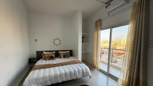 1 chambre, fer et planche à repasser, acc ès au Wi-Fi (inclus)