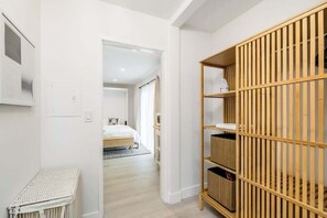 1 chambre, fer et planche à repasser, Wi-Fi, draps fournis