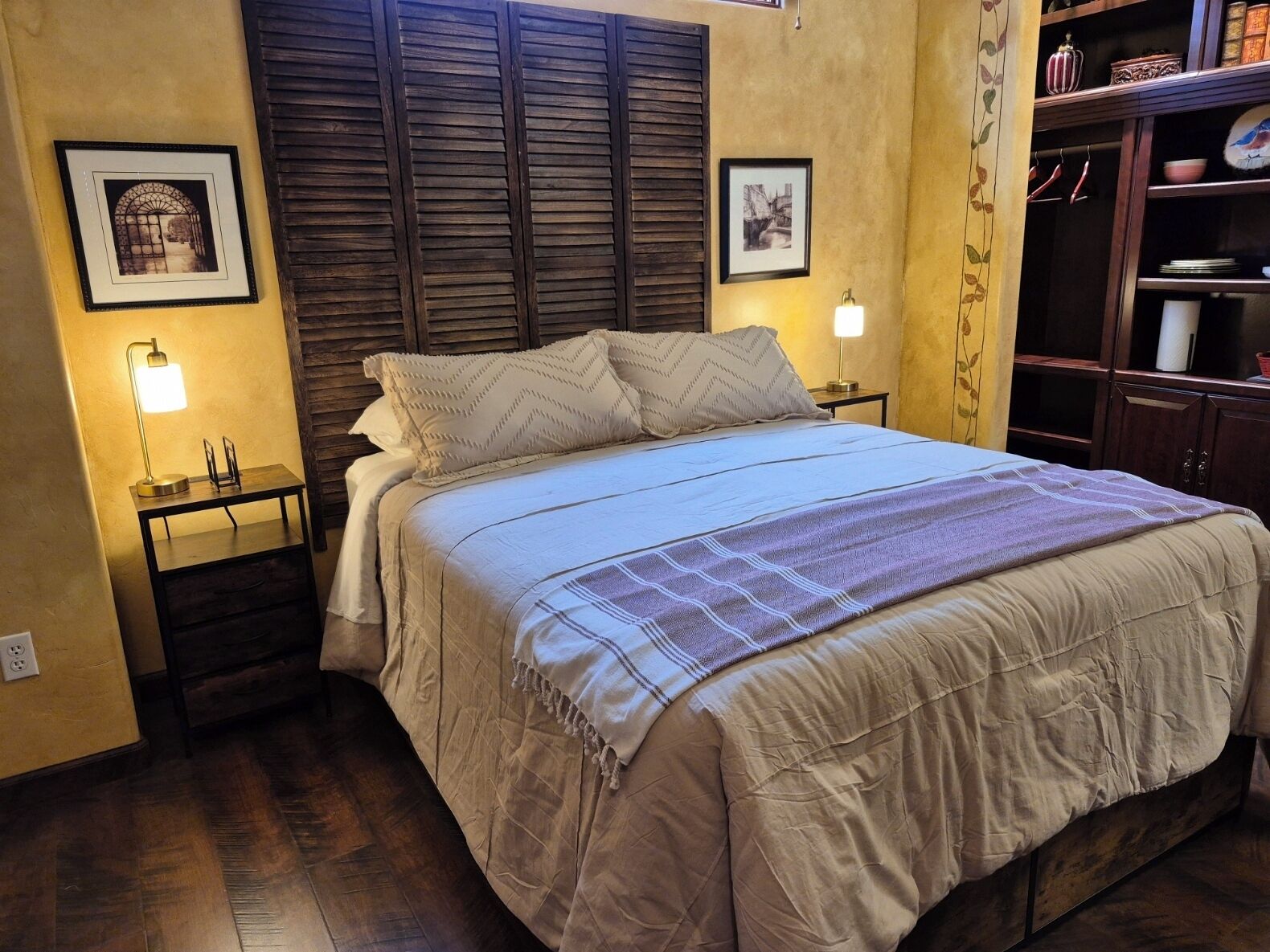 1 bedroom, desk, free WiFi, bed sheets