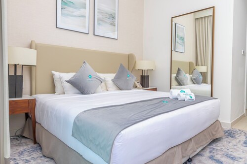 Bloomfield 2BR Address Beach Resort