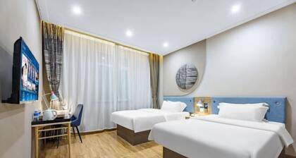 Homeinn Ripple Yun Hotel (Shijiazhuang Xingtang Tangyao Avenue West Bridgehead)