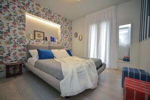 3 slaapkamers, een strijkplank/strijkijzer, wifi, beddengoed