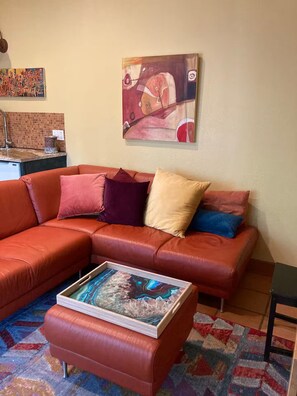 Living area - Paradise Pines (Bastrop)