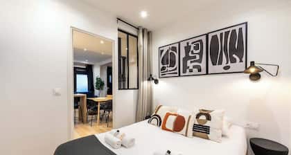 Le Marais l 5BR & A/C - Duplex Home in Paris