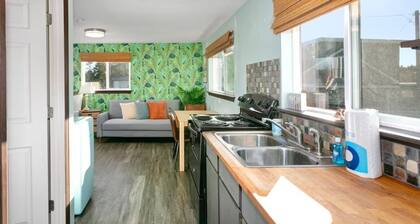 Hawaiian Themed Cottage | Ocean Views