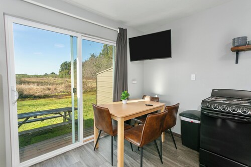 Family Friendly | Playground | Pickleball