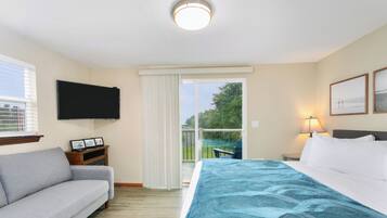WiFi, bed sheets
