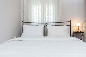 2 bedrooms, iron/ironing board, travel crib, WiFi