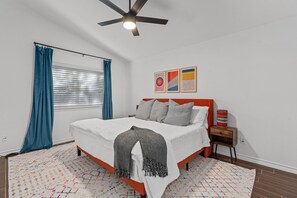 3 Schlafzimmer, Bügeleisen/Bügelbrett, WLAN, Bettwäsche