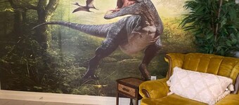 Dino Den - Charming 1-bedroom apartment in Oneonta with WiFi, AC