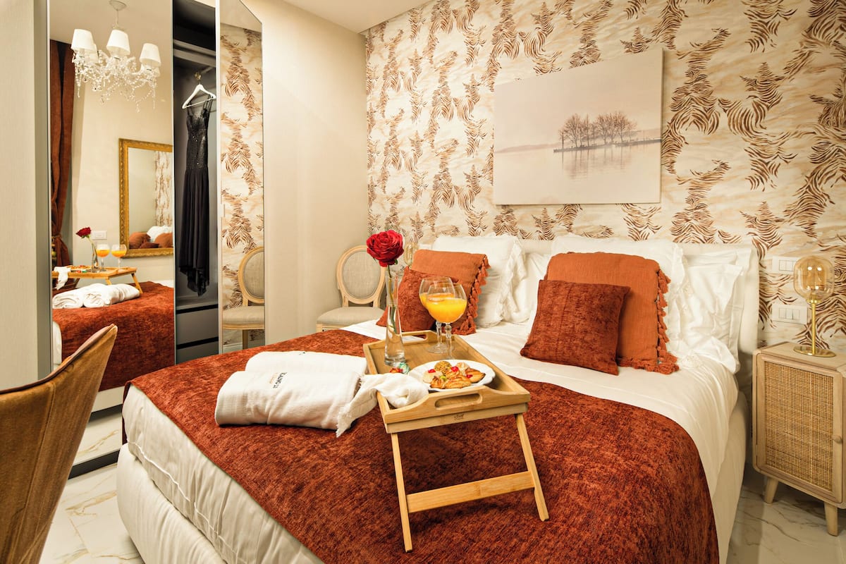 Suite – deluxe, 1 soverom, byutsikt | 1 soverom, italienske Frette-laken og sengetøy av topp kvalitet