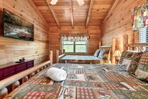 2 chambres, fer et planche à repasser, Wi-Fi gratuit, draps fournis