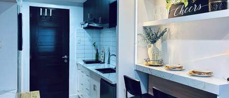 Standard Studio | Private kitchenette | Fridge, microwave, stovetop, electric kettle