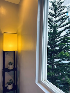 Standard Studio | Premium bedding, desk, laptop workspace, free WiFi