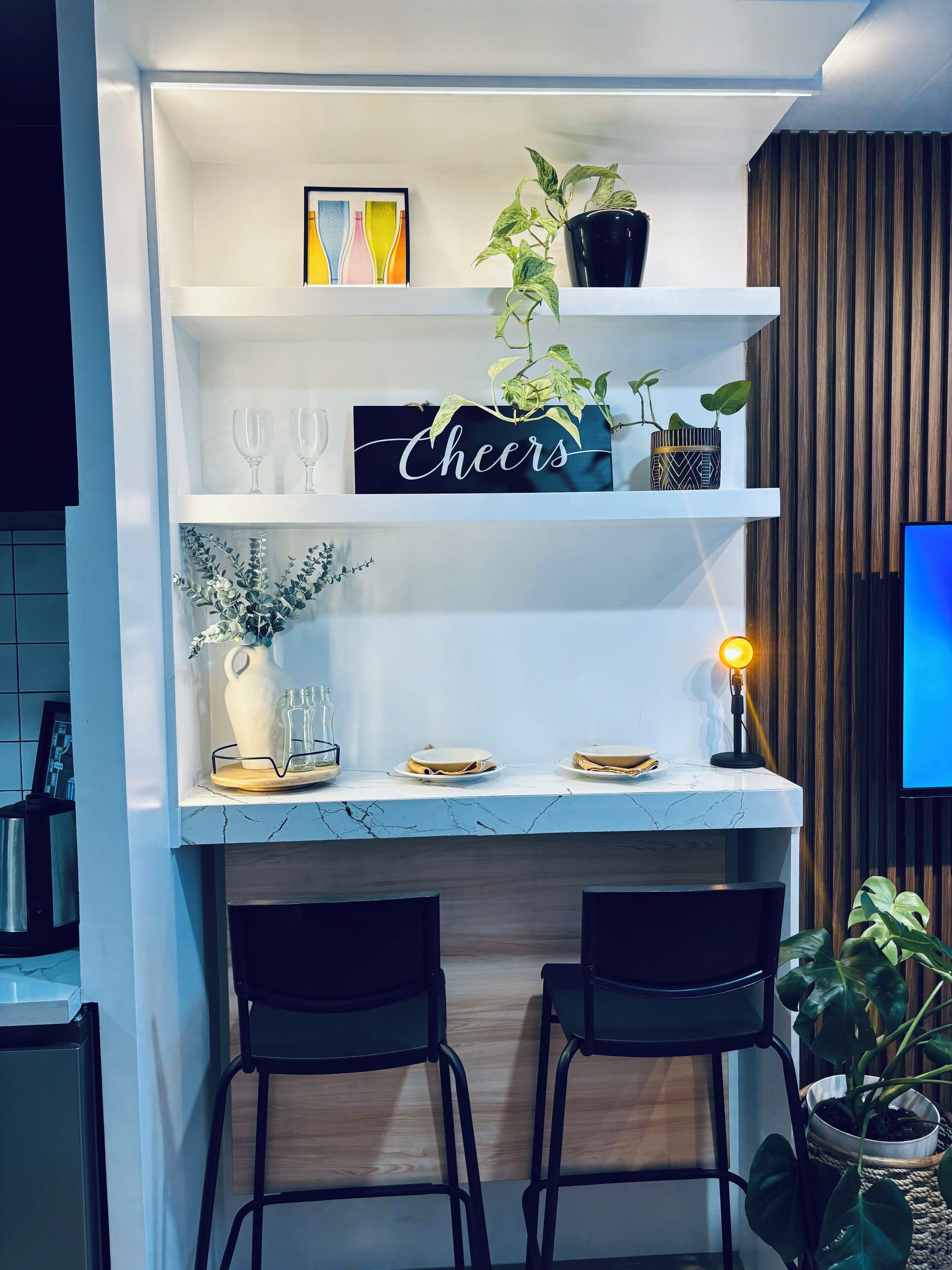 Standard-Studio | Essbereich im Zimmer