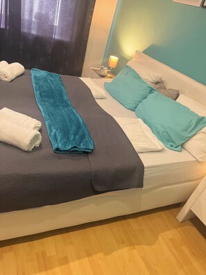 1 bedroom, iron/ironing board, WiFi, bed sheets