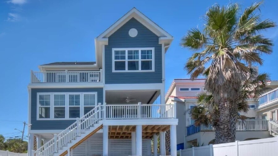 Baileys Blue Ocean View