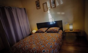 2 habitaciones, escritorio, cuna de viaje y wifi gratis