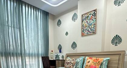 Bumblebee 4 individual bedroom apartment in enchanting Jaipur with WiFi, AC