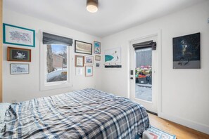 WiFi, bed sheets - Salty Breeze Cottage (Halifax)
