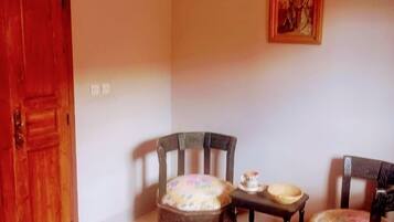 Standard Double Room, Courtyard View | Free WiFi