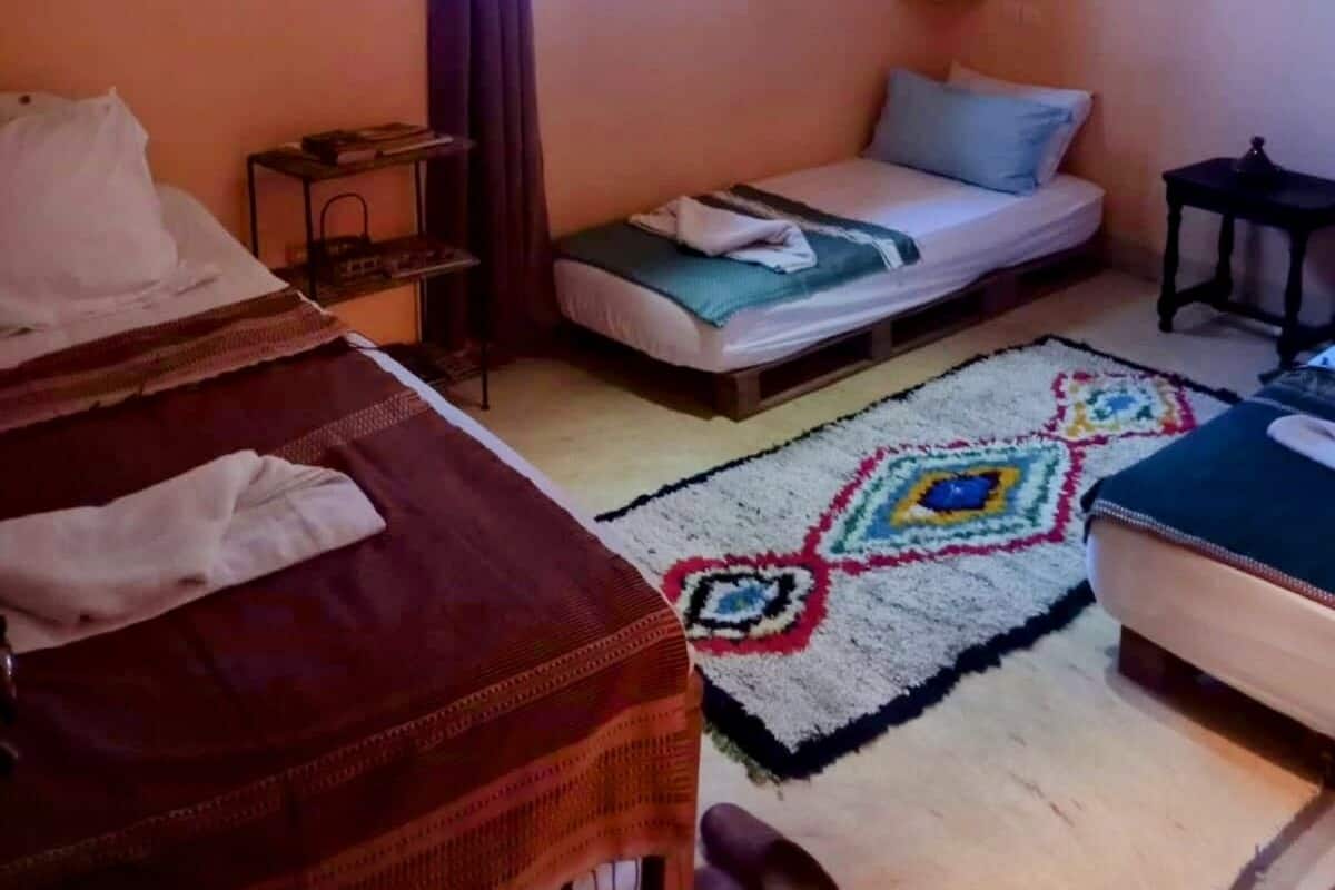 Comfort Room | Free WiFi