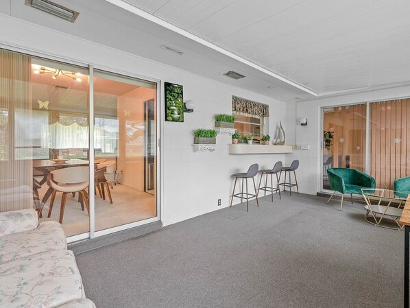 Interior - Charming 4-bedroom house with WiFi, AC in adorable Apopka (Apopka)