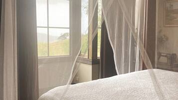 4 chambres, fer et planche Ă repasser, Wi-Fi, draps fournis