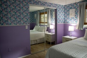 2 Schlafzimmer, Schreibtisch, Bügeleisen/Bügelbrett, kostenloses WLAN