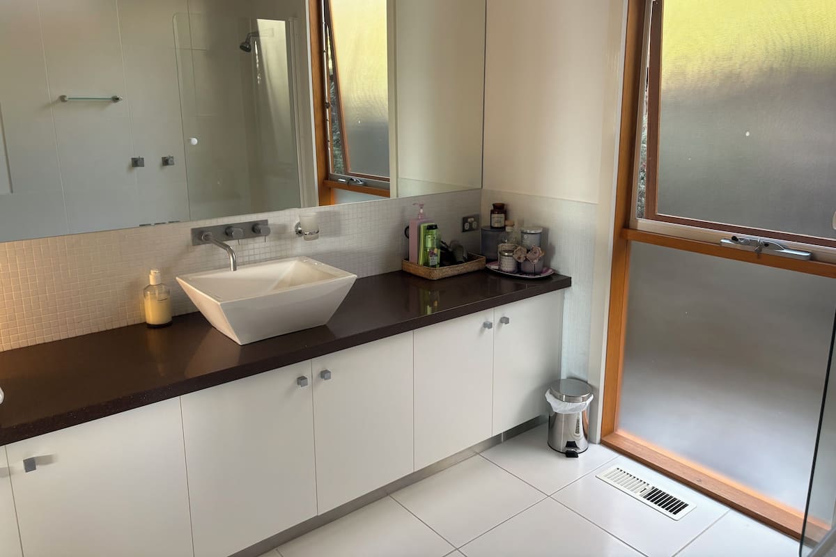 Luxury House | Bilik Mandi | Sabun, syampu, tisu tandas