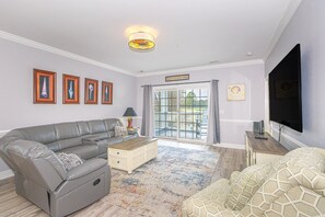 TV - Magnolia Pointe 201 (Myrtle Beach)