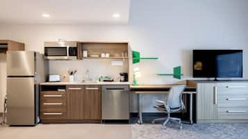 遮光窗簾/窗簾、熨斗/熨衫板、免費 Wi-Fi、床單