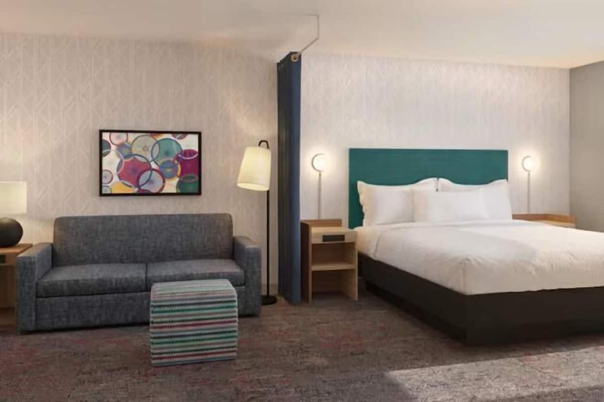 Blackout drapes, iron/ironing board, free WiFi, bed sheets