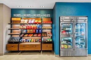 Snack bar